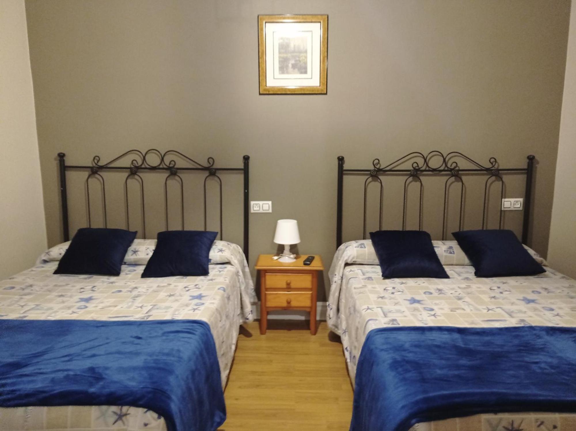 Hospedaje Don Pelayo Gijón Esterno foto
