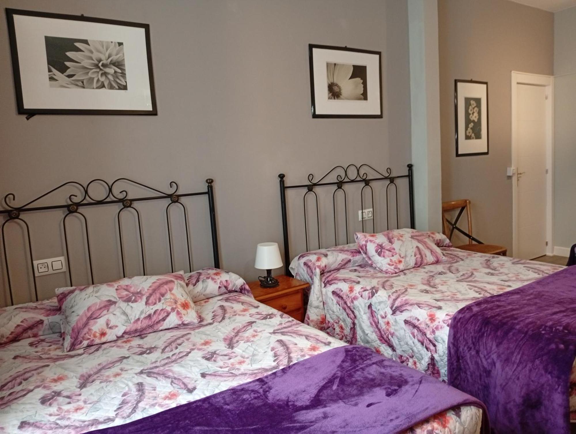 Hospedaje Don Pelayo Gijón Esterno foto